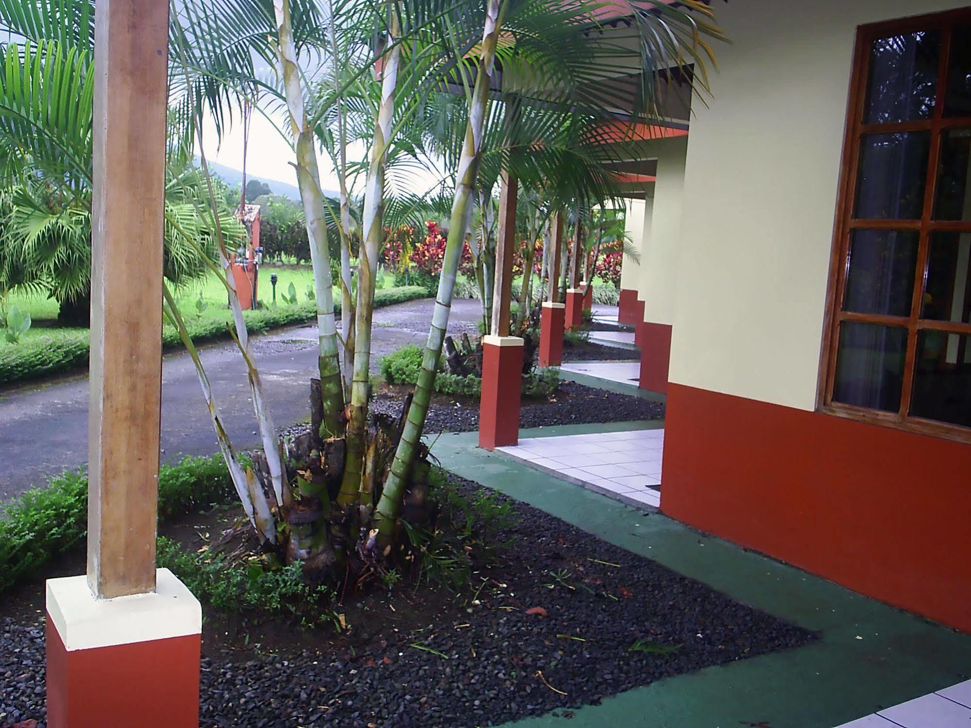 Befox Adventure Hotel La Fortuna Ngoại thất bức ảnh