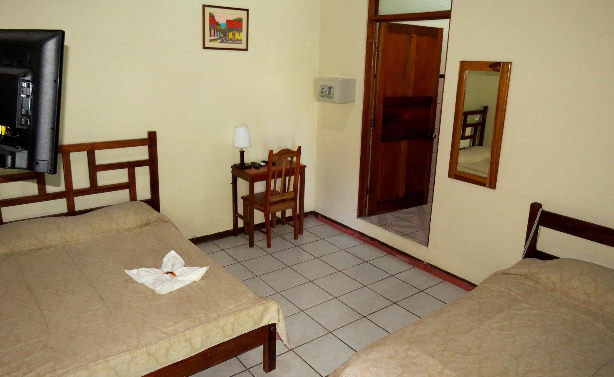 Befox Adventure Hotel La Fortuna Ngoại thất bức ảnh